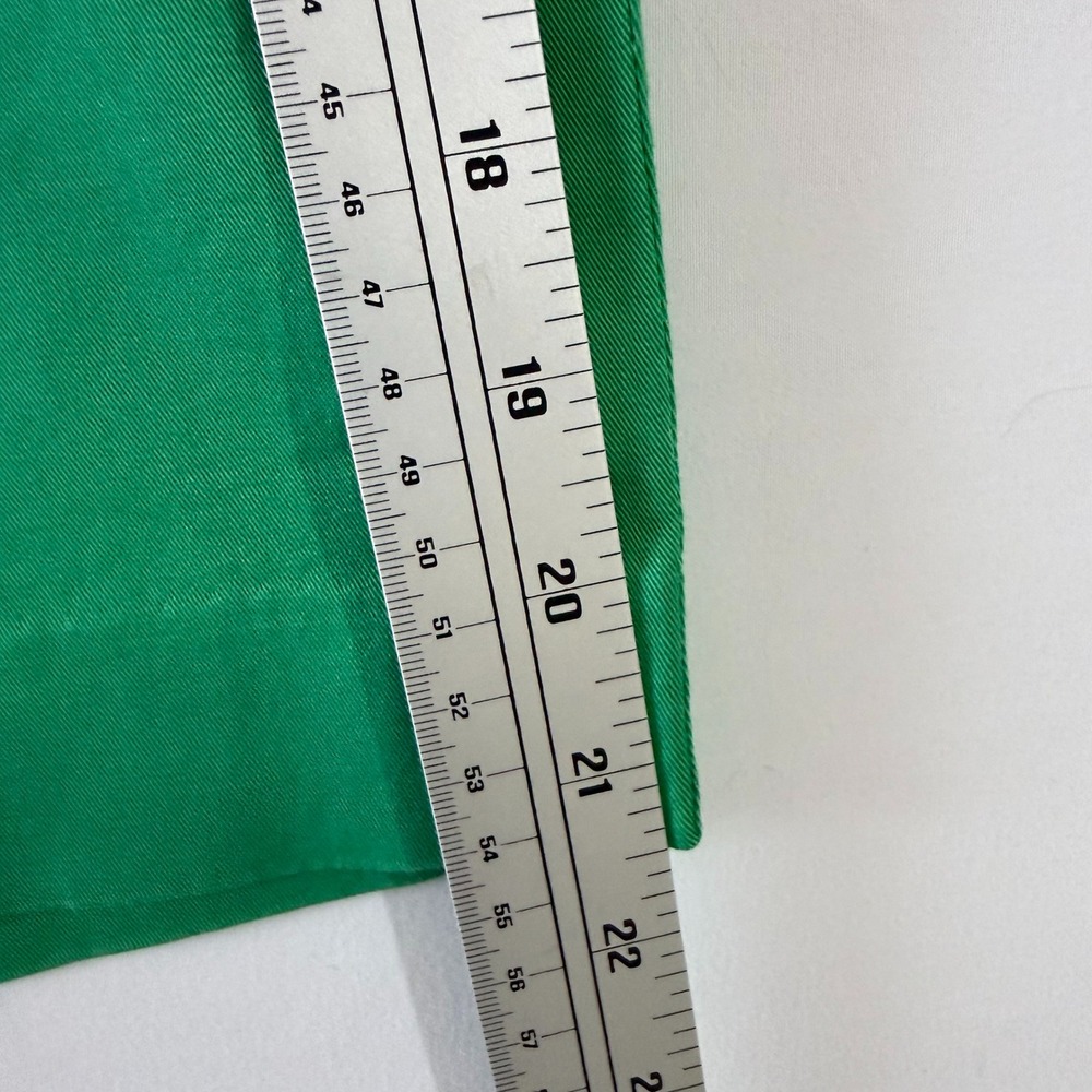 L RL Ralph Lauren Women Green Bermuda Shorts Size 14 Cotton Blend - Picture 5 of 6